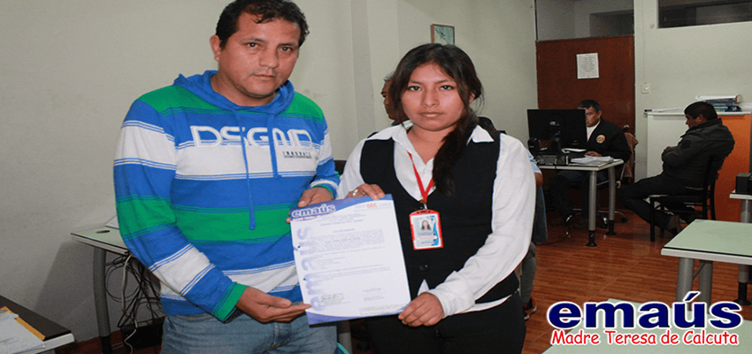Emaús Madre teresa de Calcuta Navidad Huancavelica