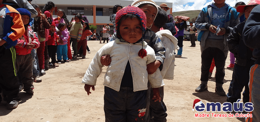 Emaús Madre teresa de Calcuta Navidad Huancavelica