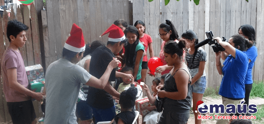 Emaús Madre teresa de Calcuta Navidad Ucayali