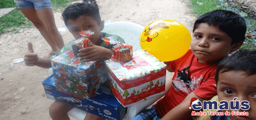 Emaús Madre teresa de Calcuta Navidad Ucayali
