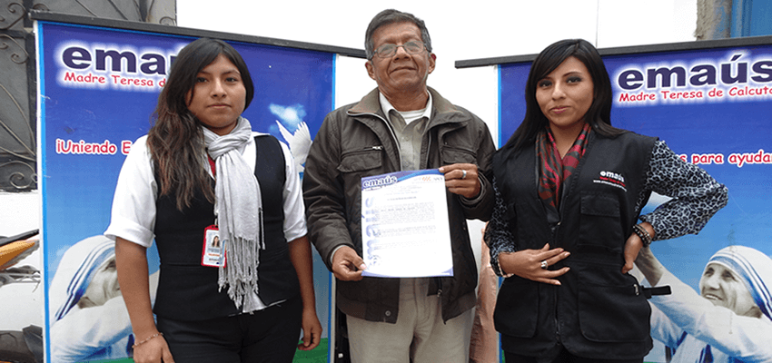 Emaús Madre teresa de Calcuta Donación de Ropa VMT