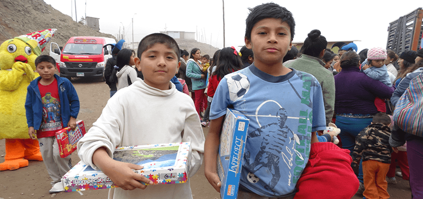 Emaús Madre teresa de Calcuta Donación de Ropa VMT