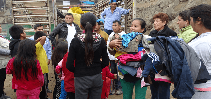 Emaús Madre teresa de Calcuta Donación de Ropa VMT